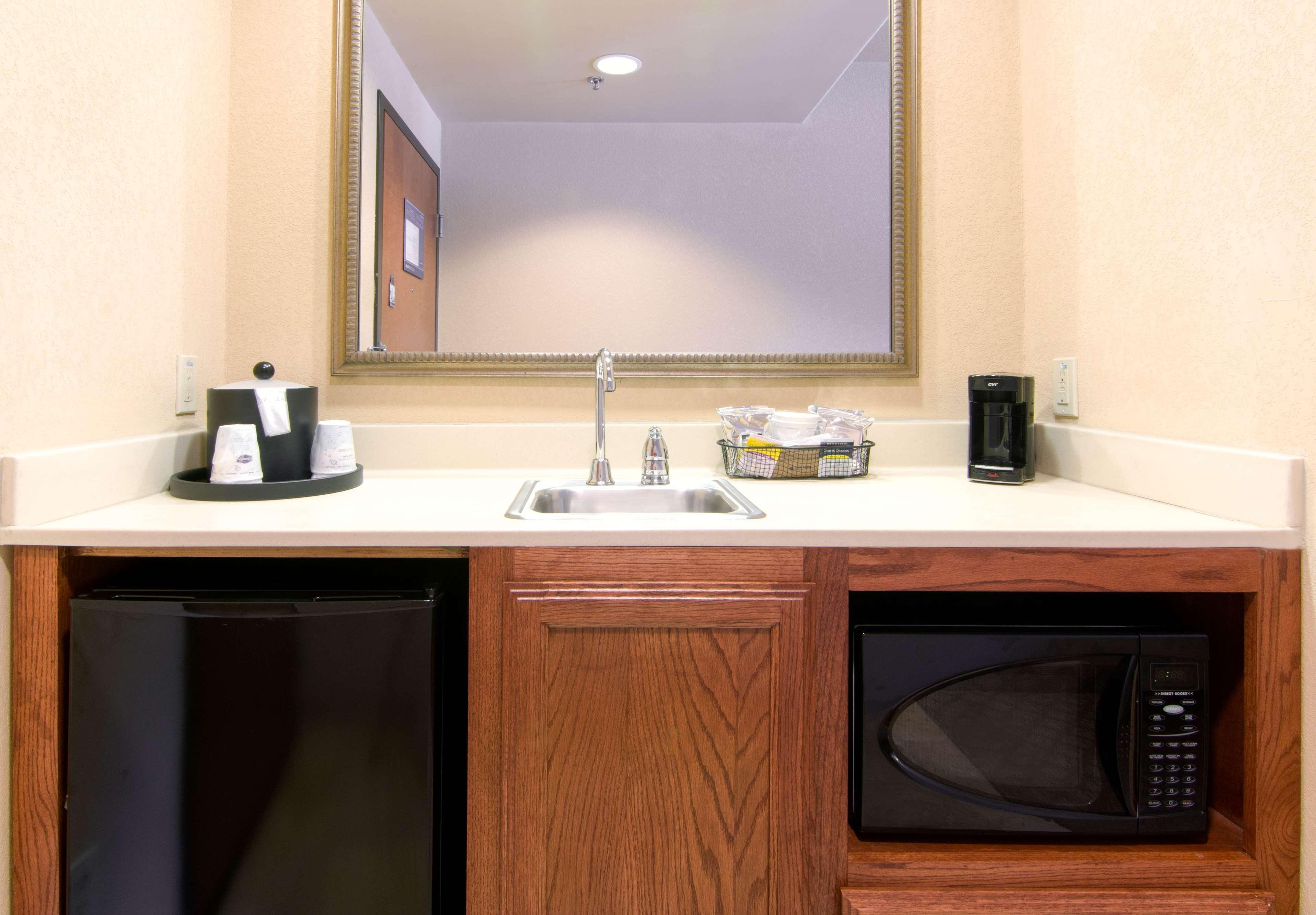 Hampton Inn And Suites-Brownsville Buitenkant foto