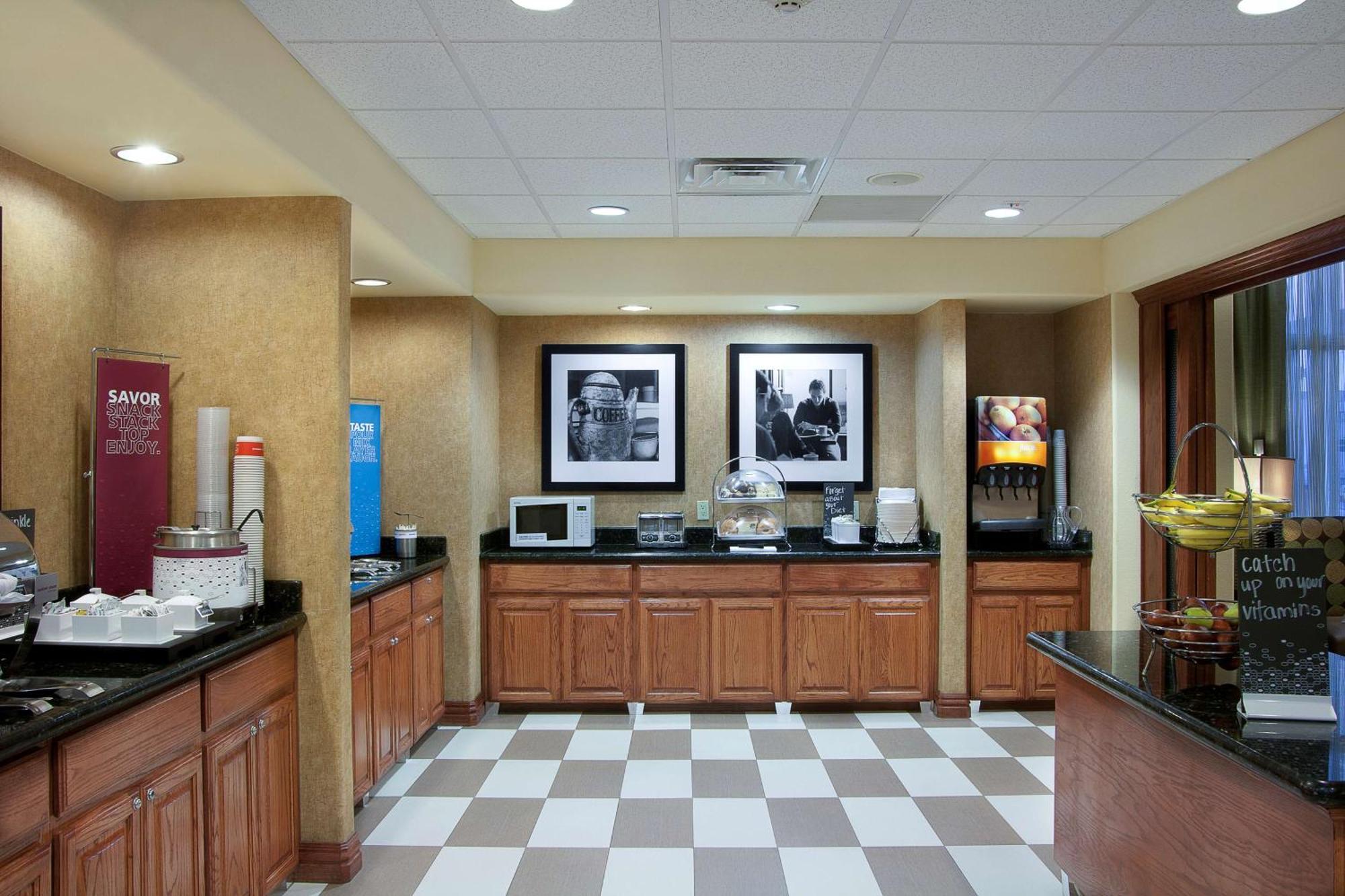 Hampton Inn And Suites-Brownsville Buitenkant foto